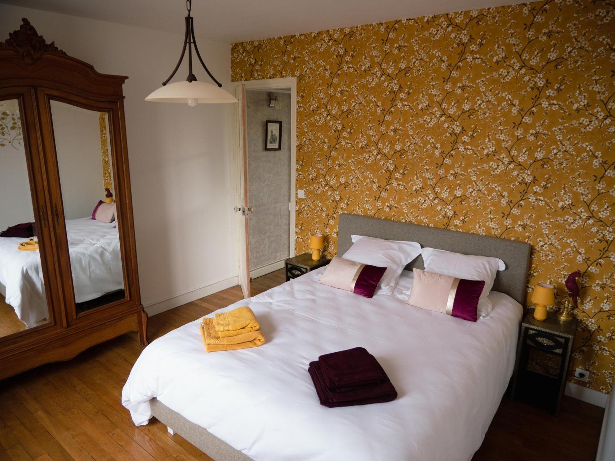 Un Brin De Bonheur Villa Troyes Exterior photo